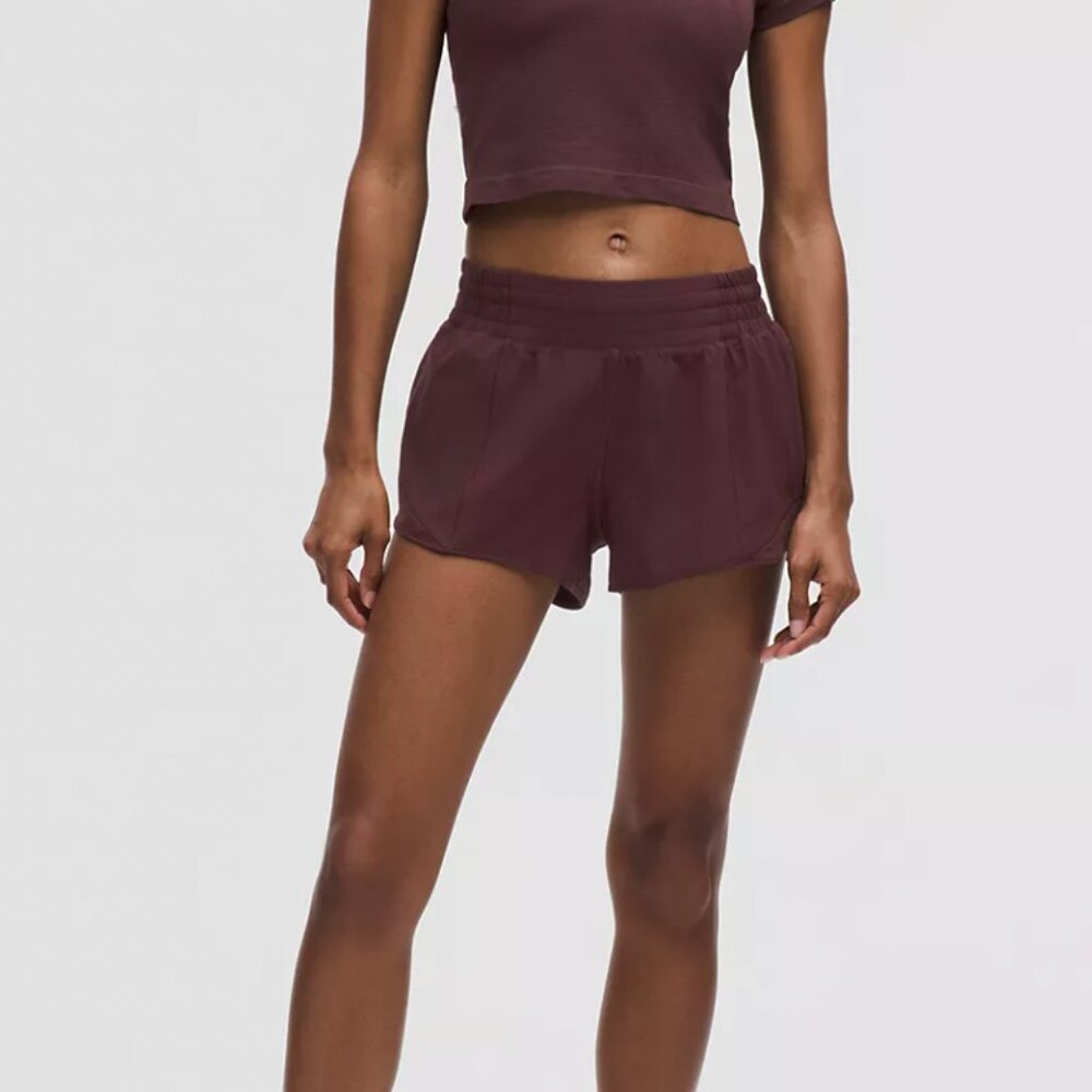 Hotty Hot High-Rise Lined Short 2.5" - Picture 2 of 4